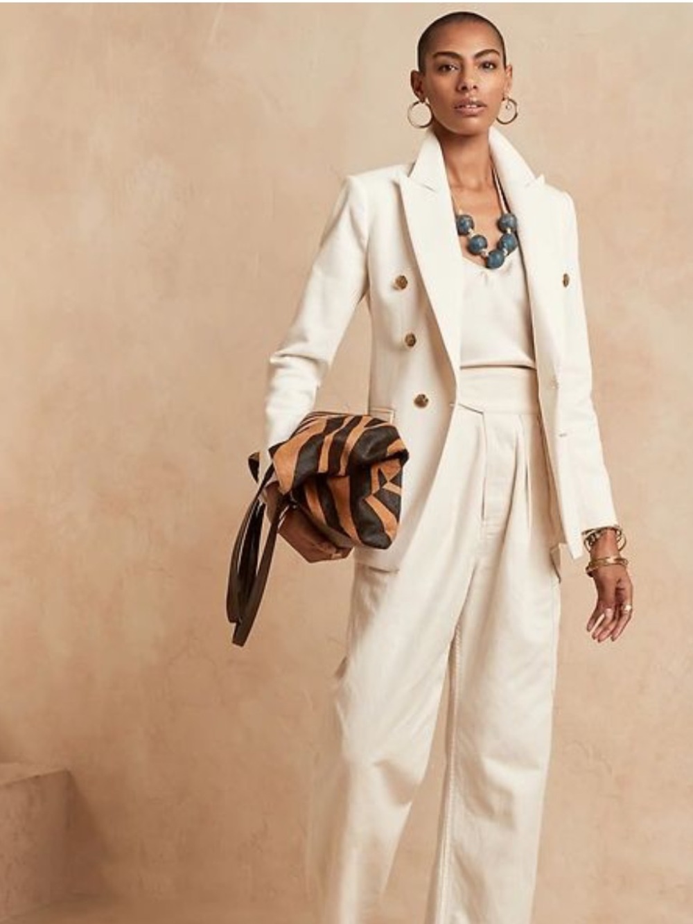NWOT Banana Republic Double Breasted Captains Blazer in white/cream